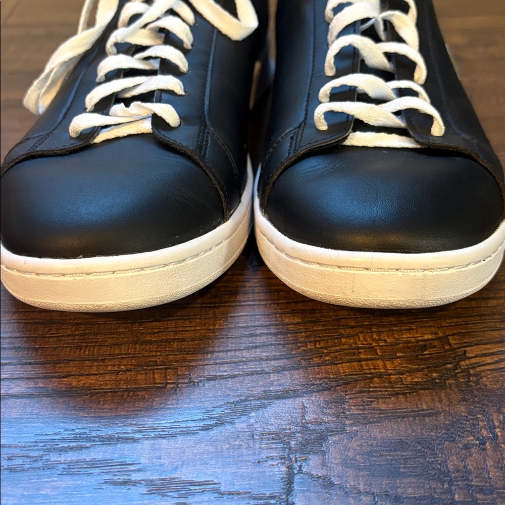Lacoste Men's Carnaby Leather Sneakers - Picture 3 of 8